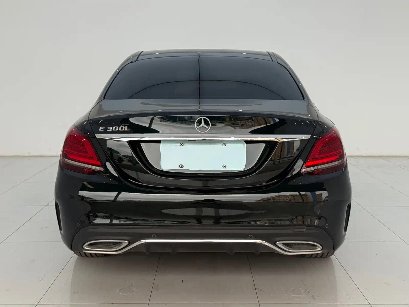 Фото 14 - Mercedes-Benz C-Class