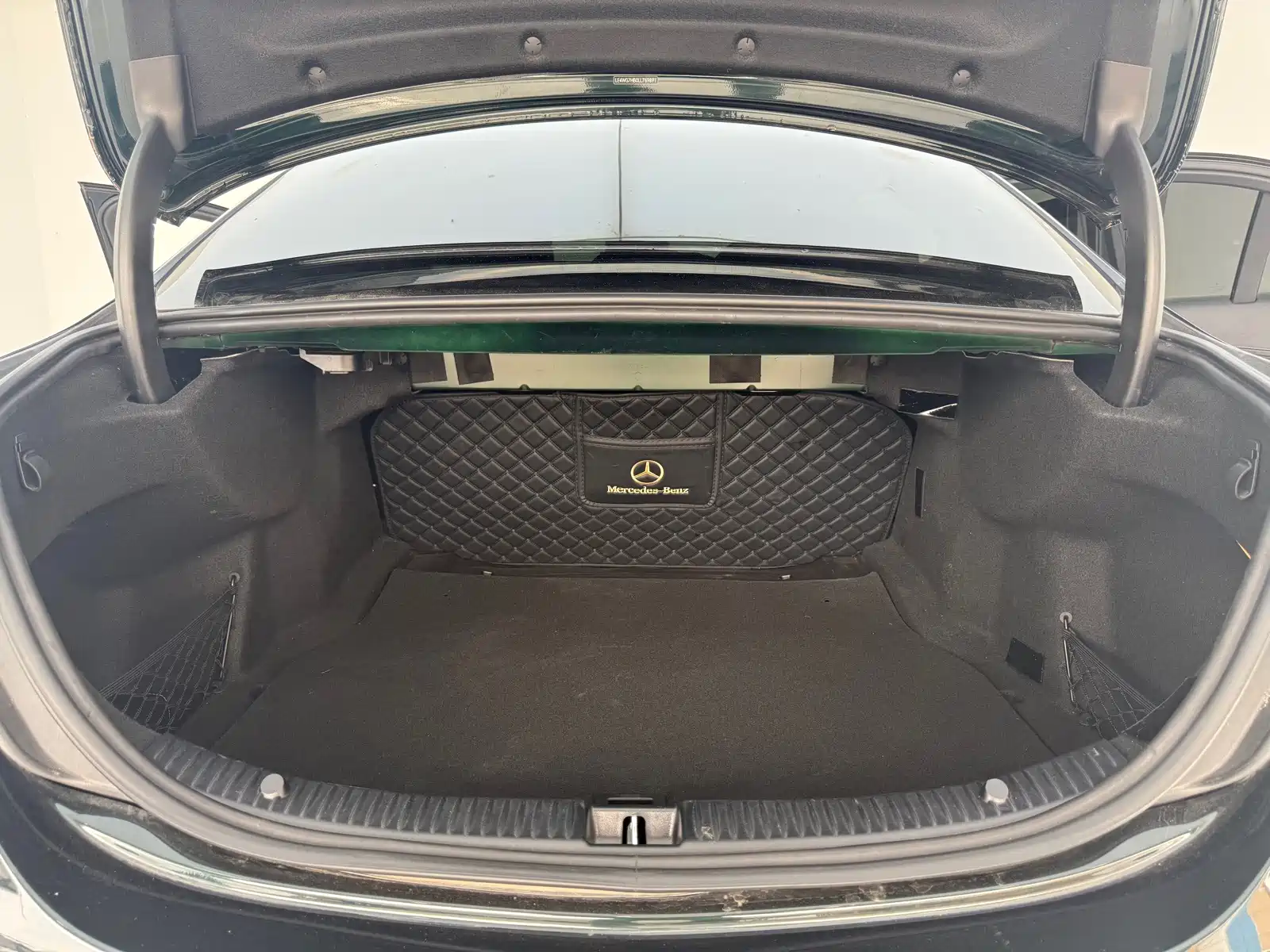 Фото 12 - Mercedes-Benz C-Class