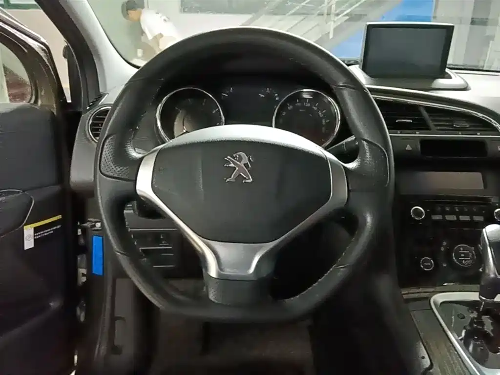 Peugeot 3008 2015 1.6THP Automatic Trend Edition фото 11