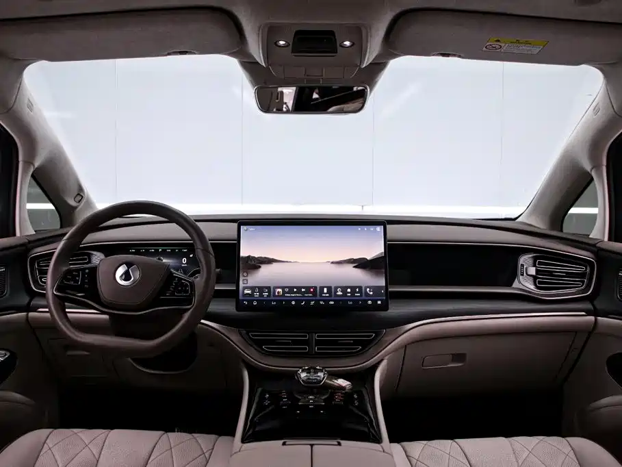 Denza D9 2023 2022 DM-i 970 AWD Flagship