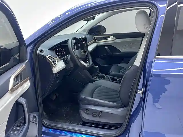 Volkswagen Tharu, миниатюра 11