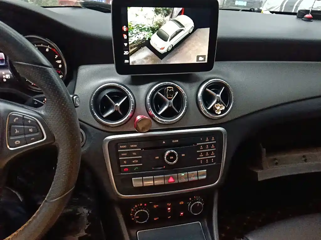 Mercedes-Benz CLA (Import) 2017 Facelift CLA 200 Style фото 10