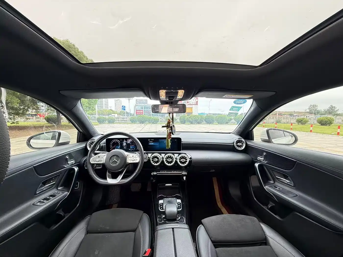 Mercedes-Benz A-Class 2020 A 200 L Sport Sedan фото 5