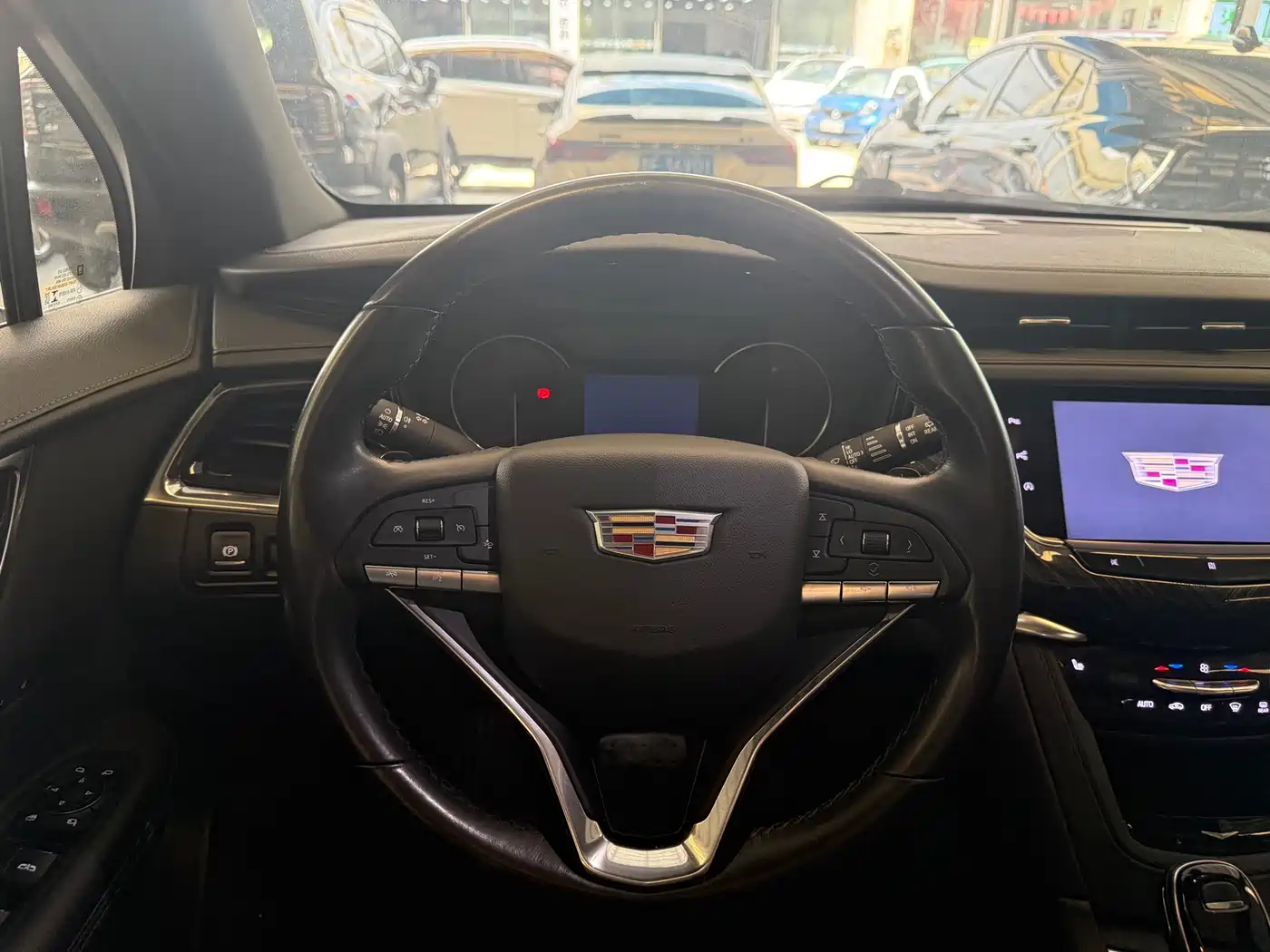 Cadillac XT6 2020 28T 6-Seater 4WD Luxury Model фото 11