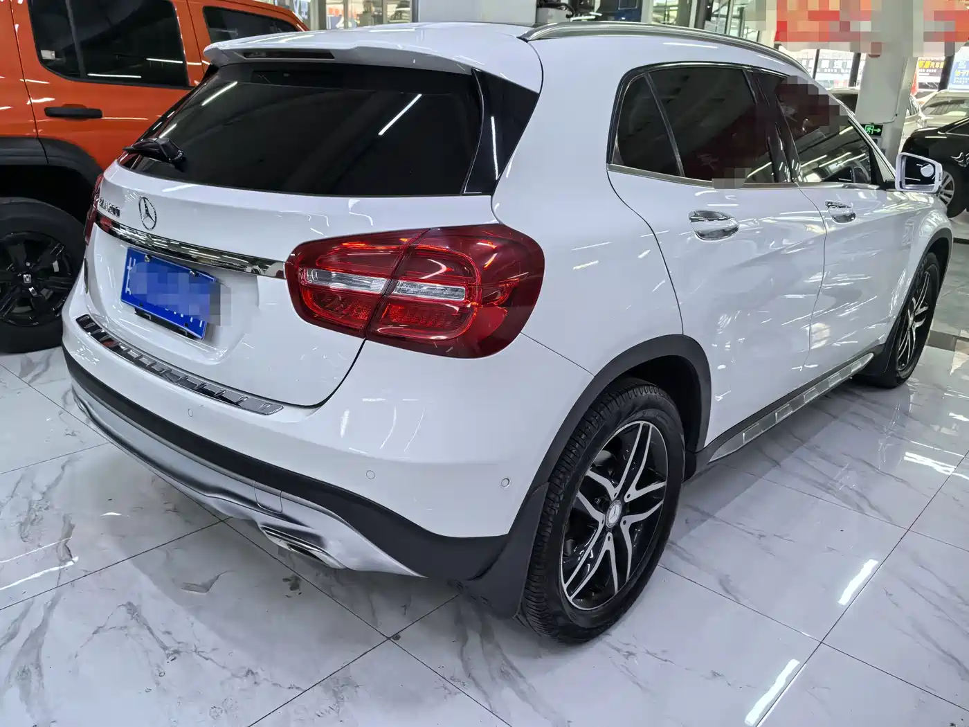 Mercedes-Benz GLA 2015 2015 GLA 200 Fashion