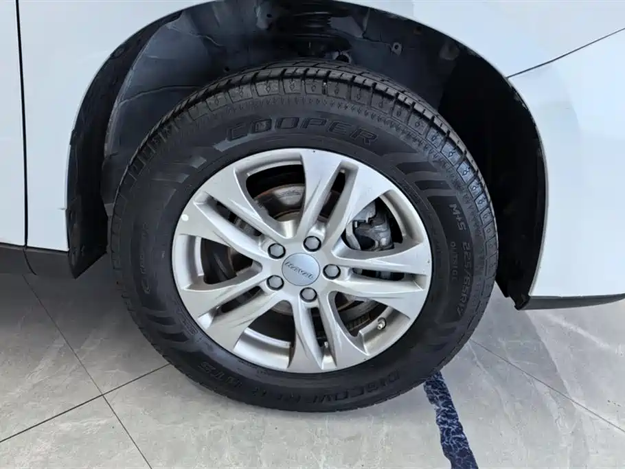 Haval M6 2019 1.5T DCT 2WD Elite Type China VI фото 6