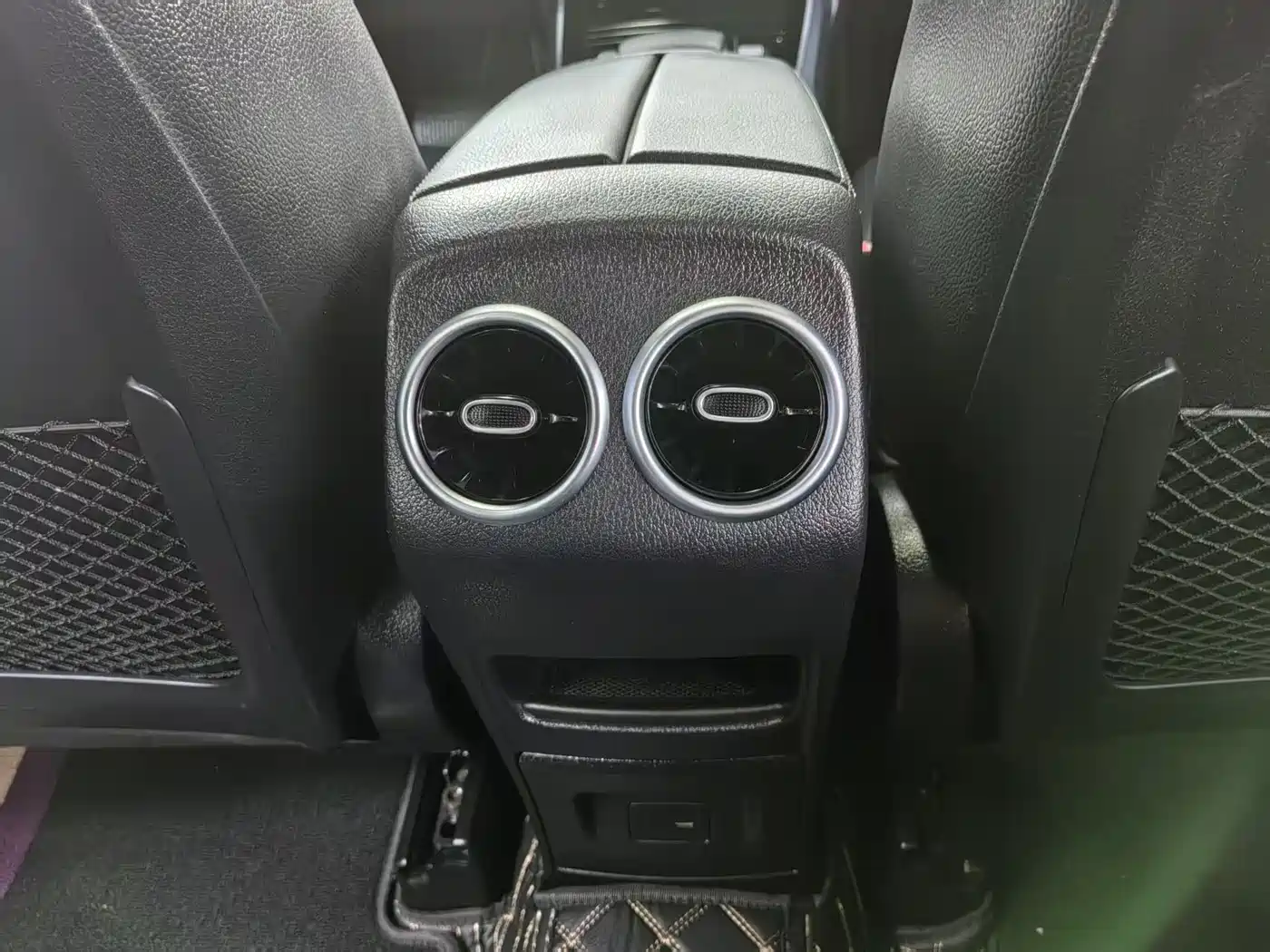 Mercedes-Benz GLB 2021 GLB 200 Style фото 13