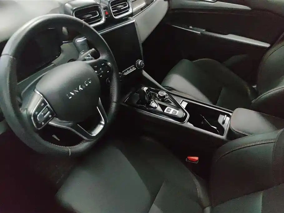 Lynk & Co 03 2020 1.5TD DCT Power Pro Edition фото 16
