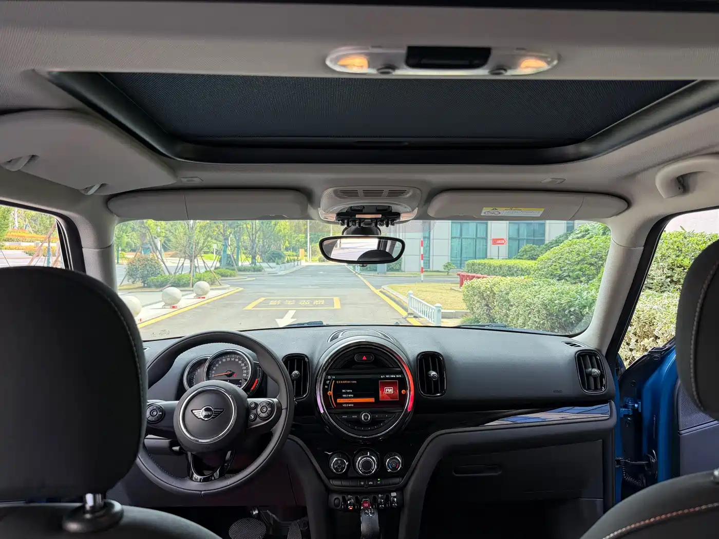 Фото 12 - MINI COUNTRYMAN