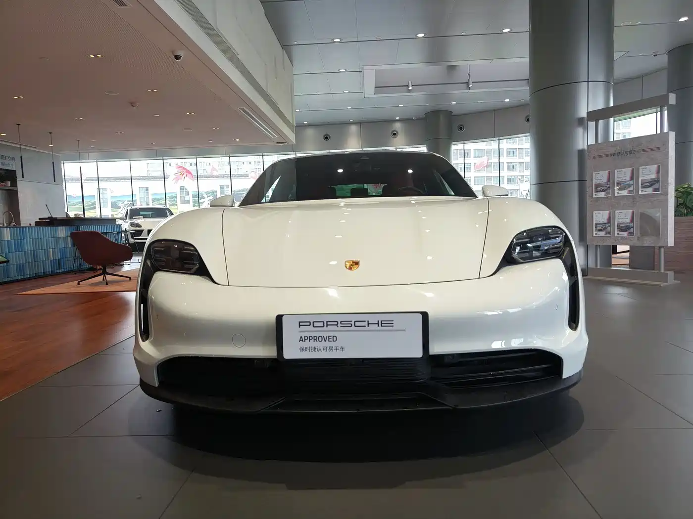 Porsche Taycan 2020 Taycan фото 4