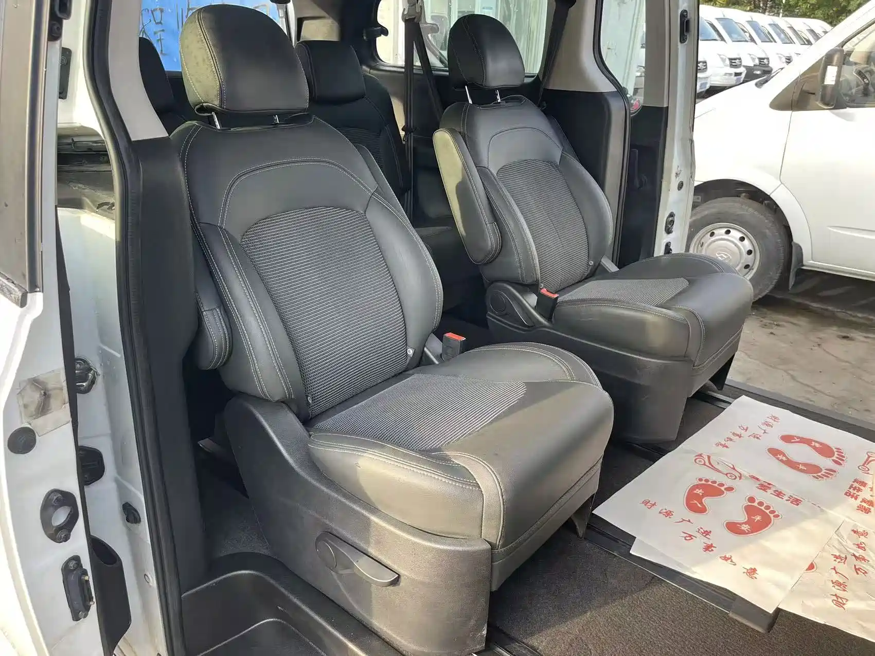 Фото 7 - Maxus G10
