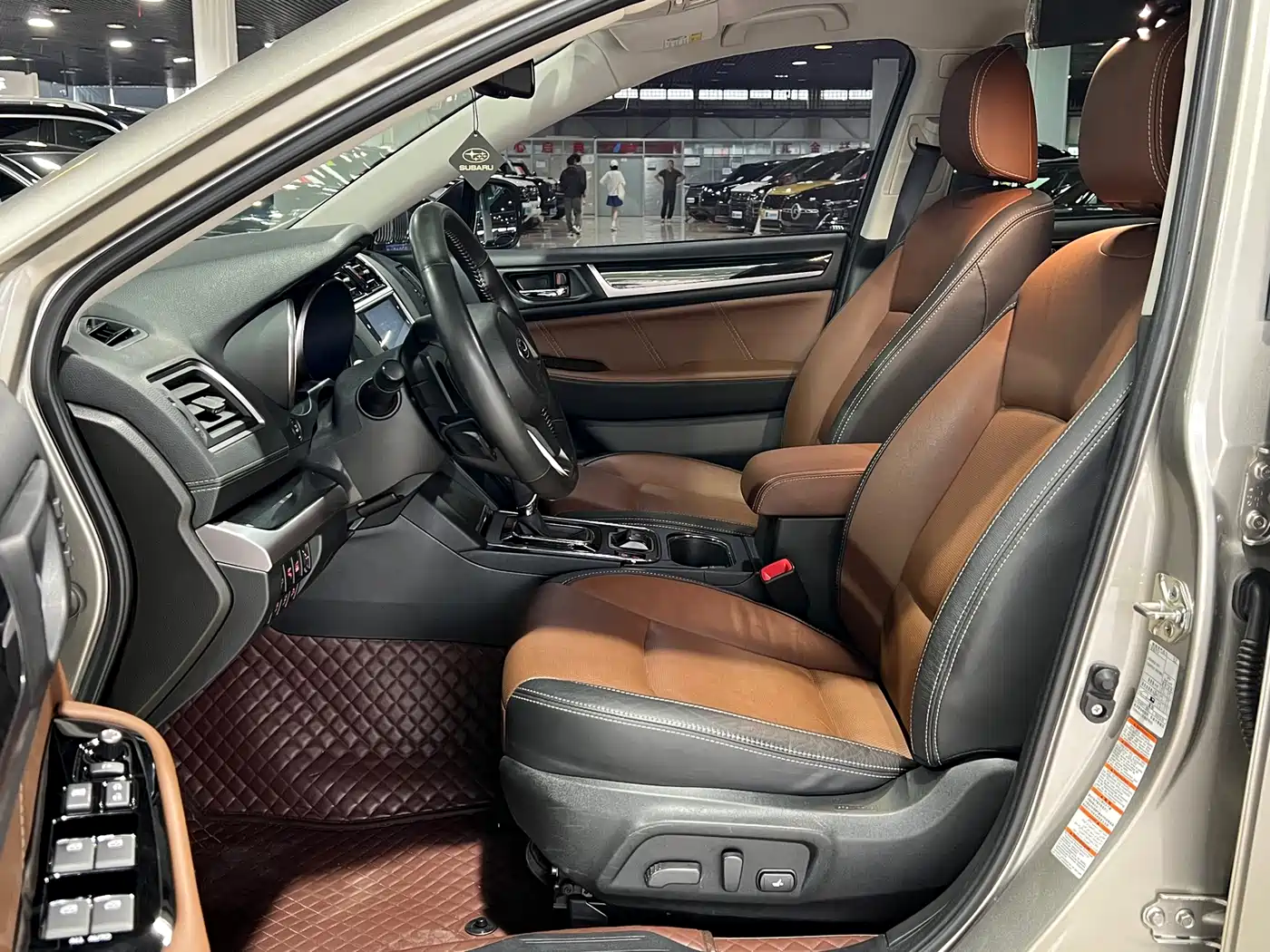 Subaru Outback 2020 Facelift 2.5i Sport Navigation Edition EyeSight фото 12
