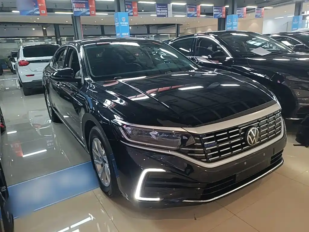 Volkswagen Passat New Energy 2022 430PHEV Hybrid Business Edition фото 4