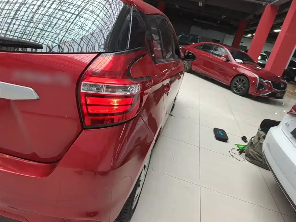 Toyota Vios FS 2017 1.5L CVT Fengchi Edition фото 8