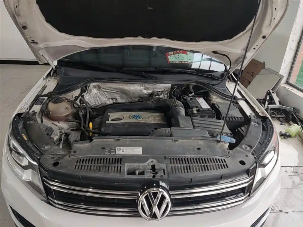 Volkswagen Tiguan 2016 Model 300TSI Automatic 2WD Comfort Edition фото 20