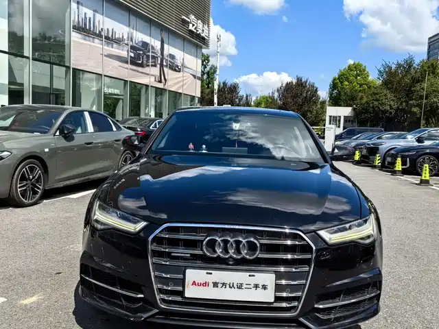 Audi A6L 2018 30th Anniversary 45 TFSI quattro Sport — фото 2