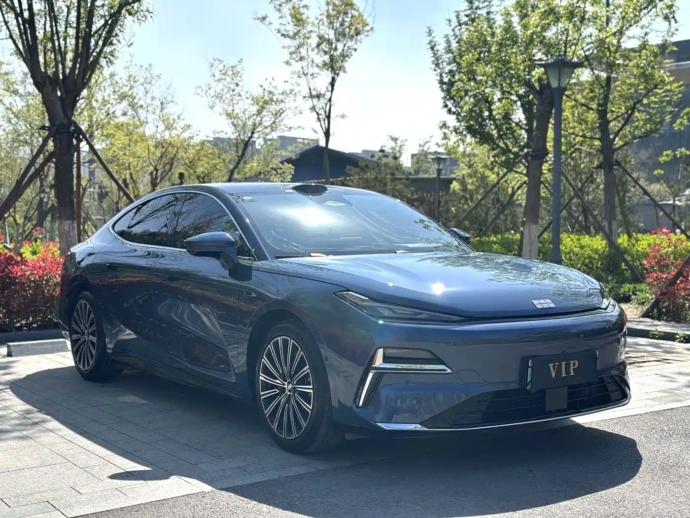 Geely Galaxy Galaxy Xingyao 8 2025 130km EM-P Starship Edition фото 3