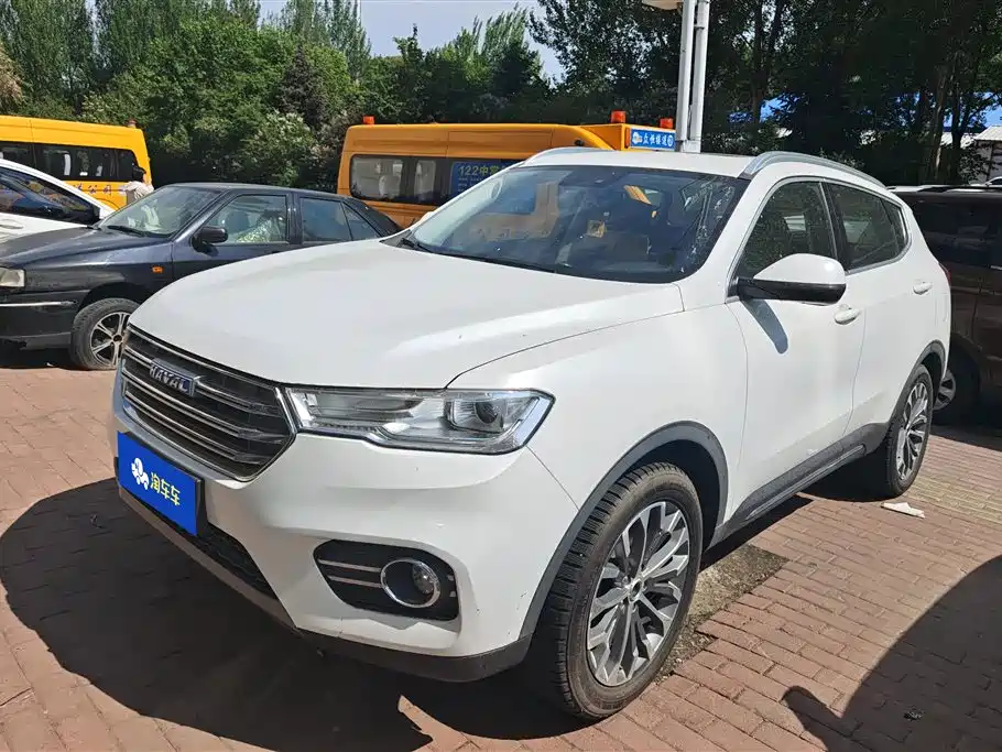Haval H6 2017 Blue Label 2.0T Automatic 2WD Smart Edition