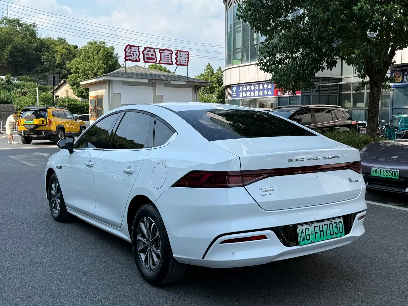 Фото 4 - BYD Qin PLUS