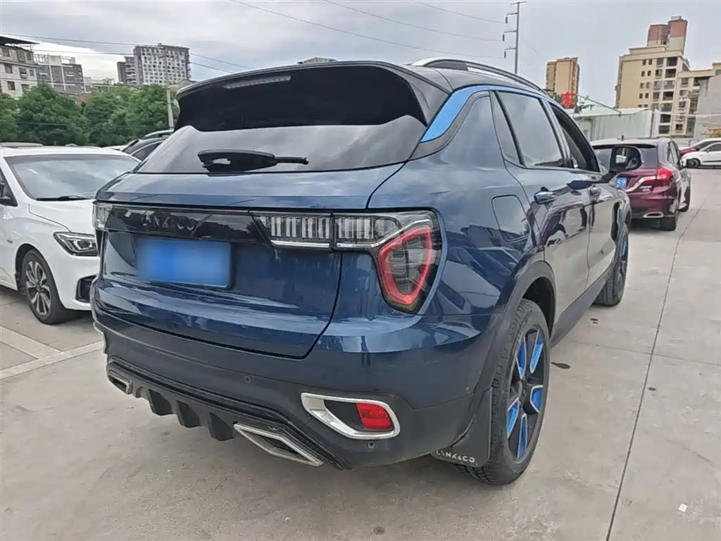 Lynk & Co 01 2019 2.0T 2WD Pro Edition China V фото 5