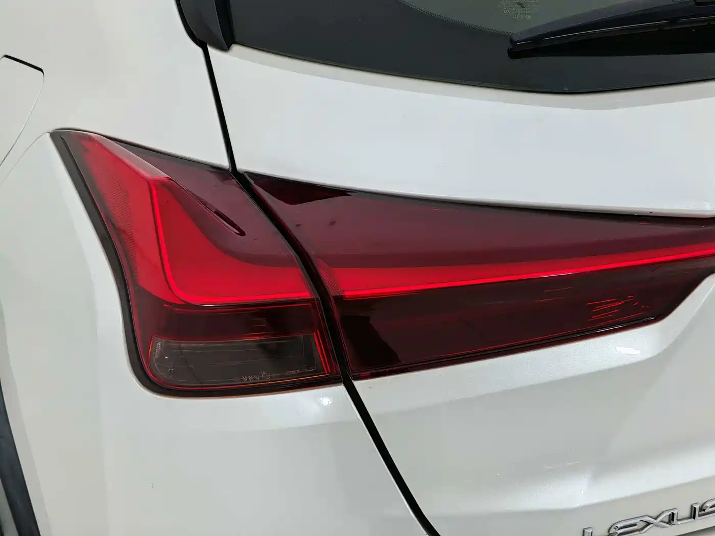 Lexus UX Electric 2020 2020 300e Pure Enjoyment Edition