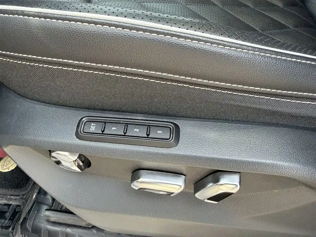 Volkswagen Talagon 2022 380TSI 4WD Flagship Victory Edition 7-Seater фото 2