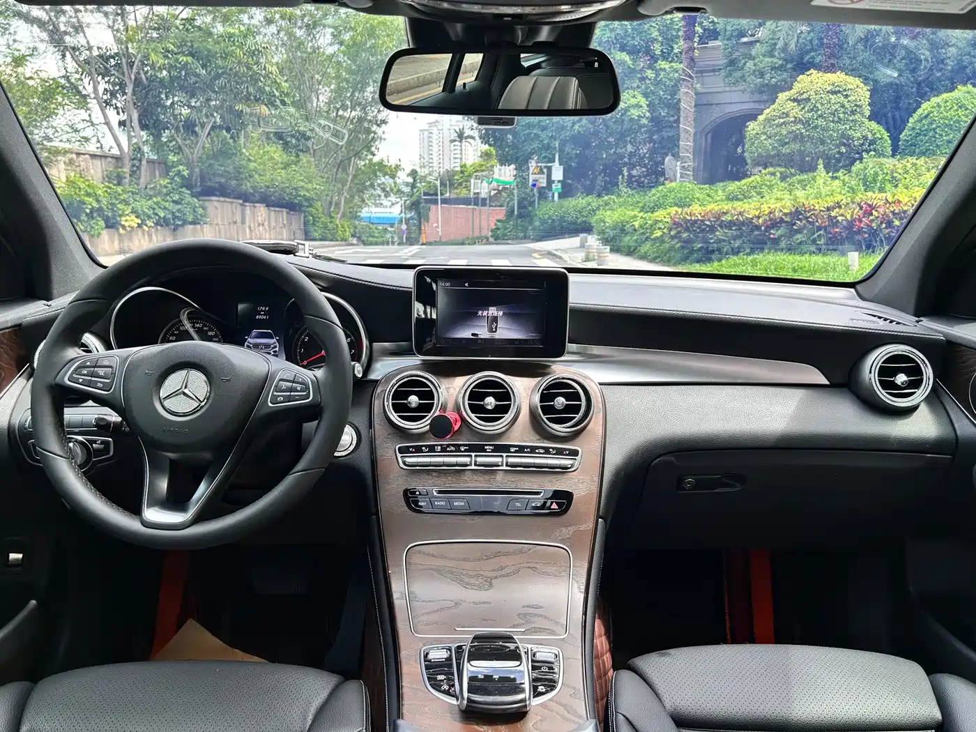 Mercedes-Benz GLC 2017 GLC 260 4MATIC Dynamic фото 8