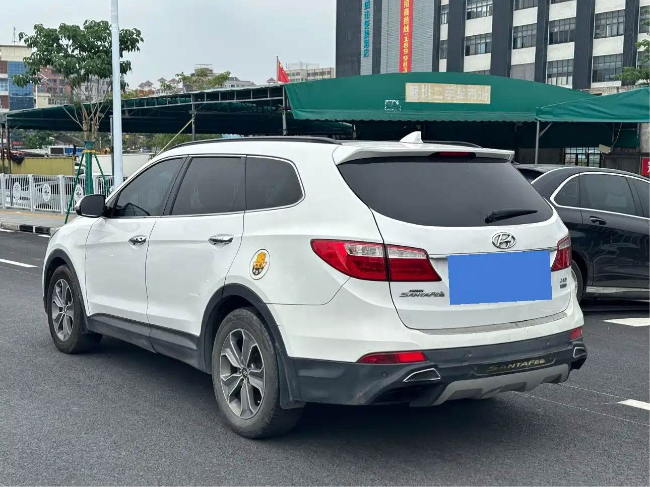 Hyundai Grand Santa Fe 2013 2.2T 7-Seater 4WD Comfort Edition фото 6