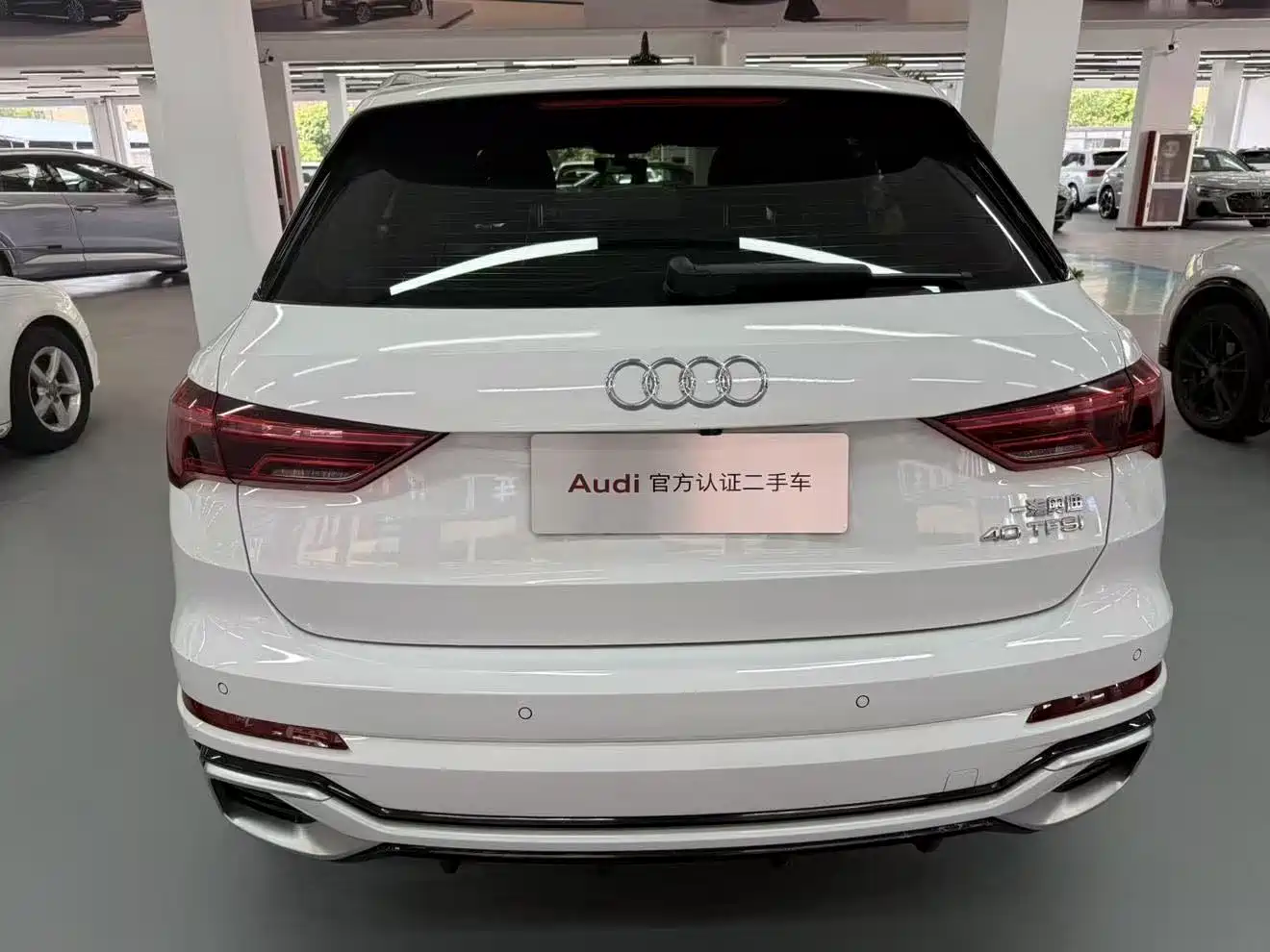 Audi Q3 2024 40 TFSI Fashion Sport фото 2