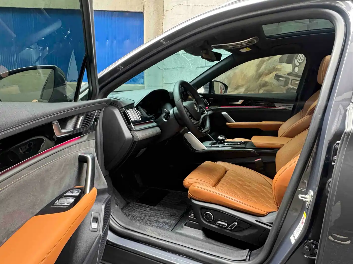 BYD Tang New Energy 2023 Model DM-i Champion Edition 112KM Premium фото 7