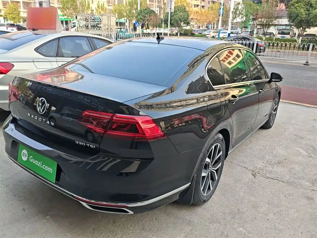 Volkswagen Magotan 2020 330TSI DSG Leading фото 7