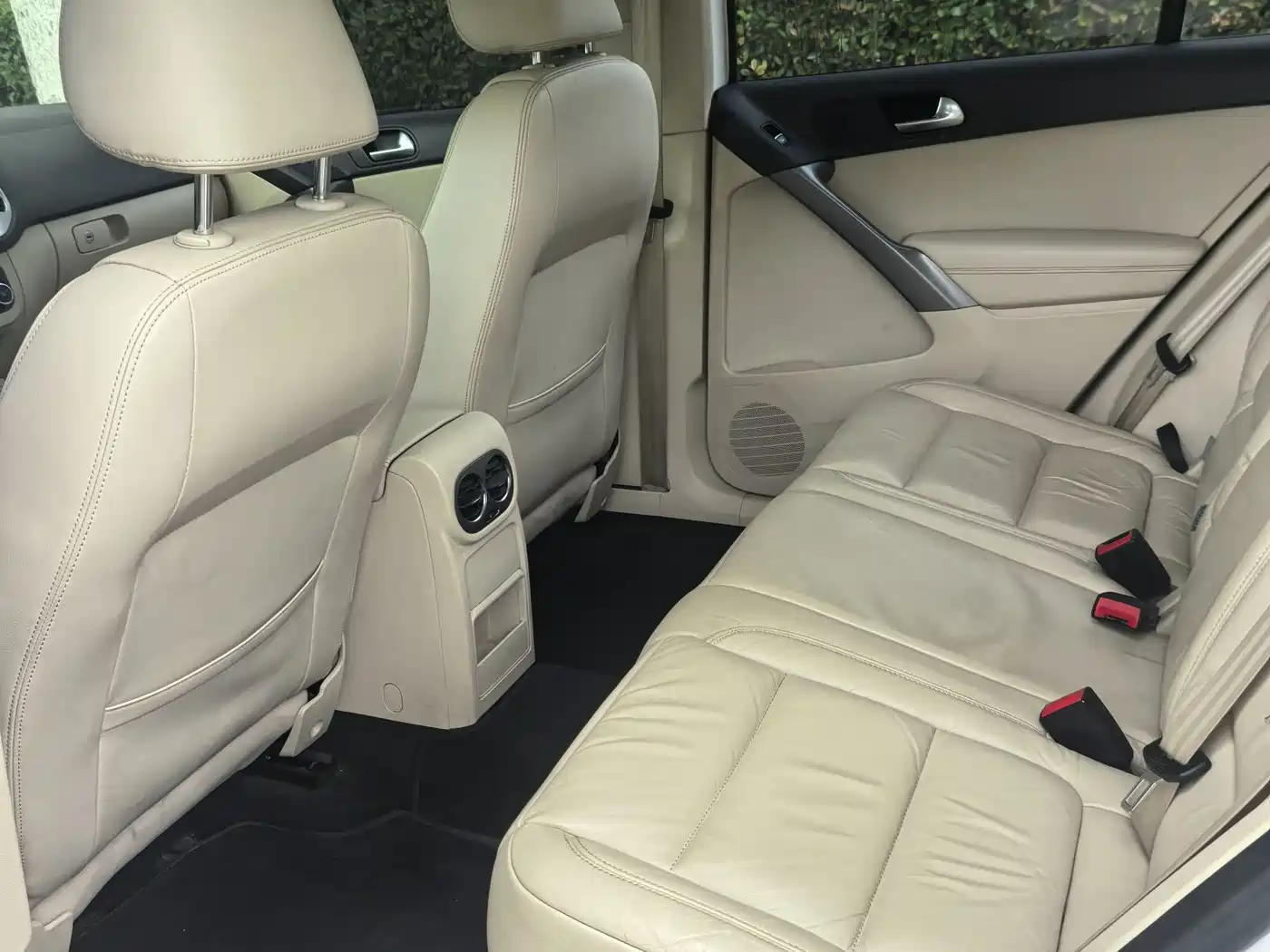 Volkswagen Tiguan 2012 1.8TSI Automatic 4WD Elite Edition фото 8