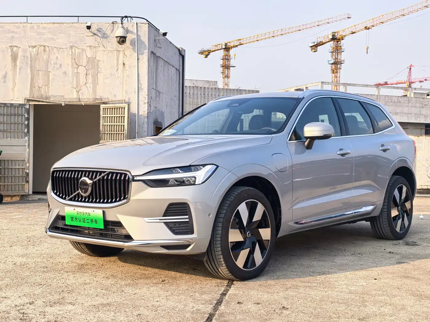 VOLVO XC60 PLUG IN HYBRID