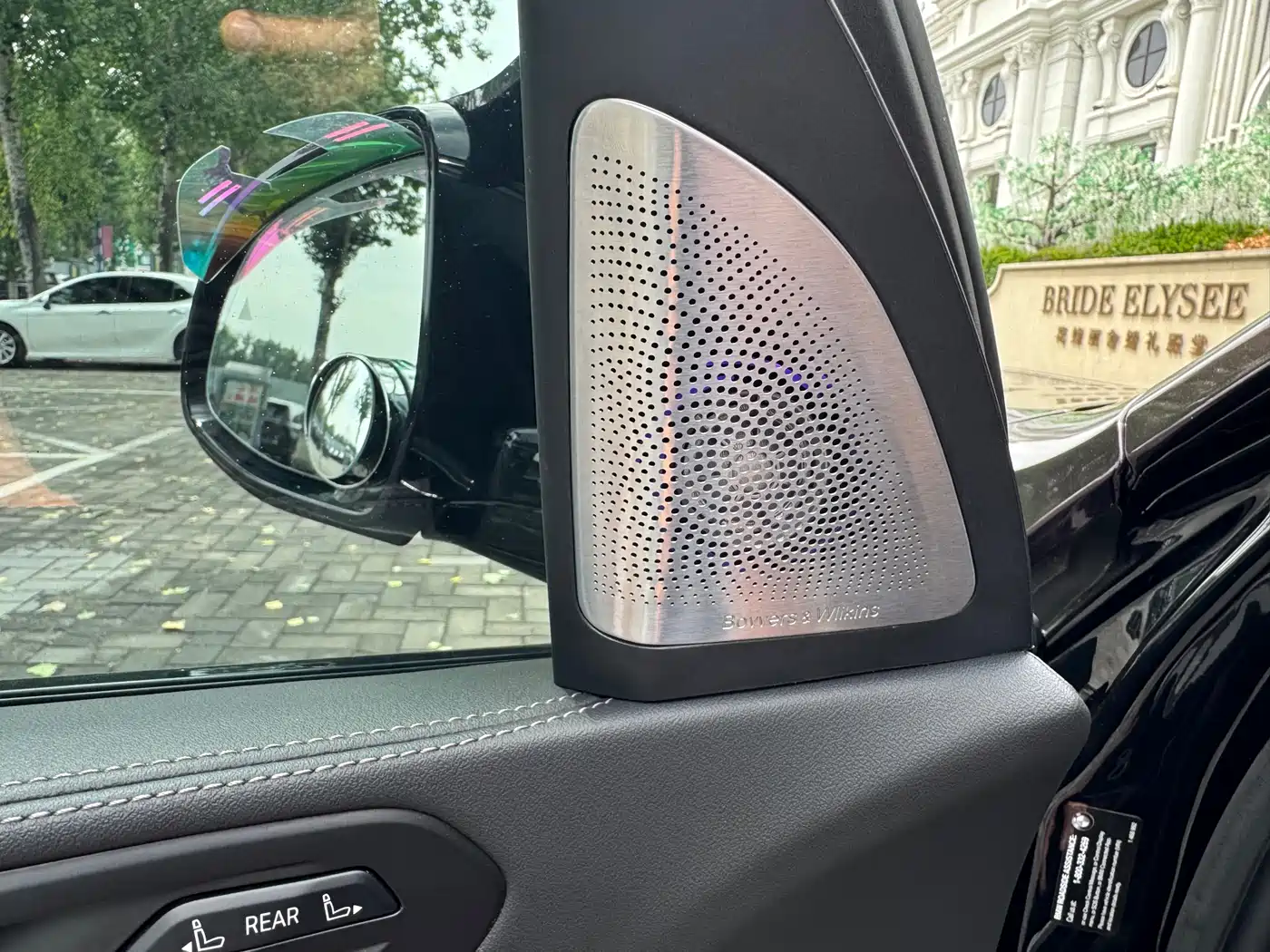 BMW X7 2023 xDrive40i Exclusive M Sport Package фото 9