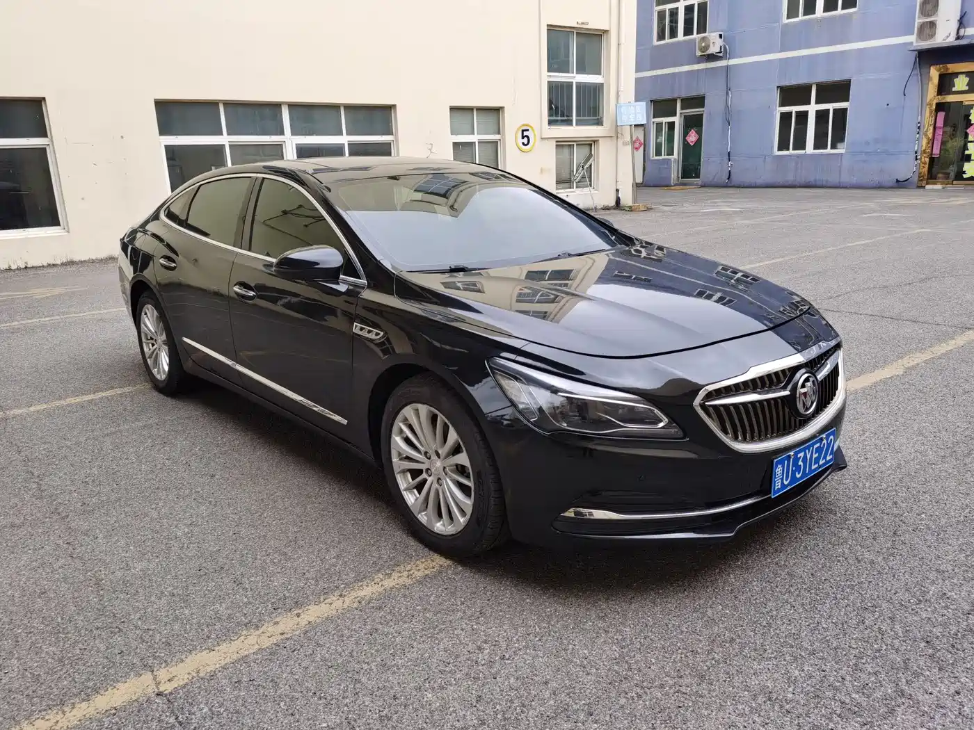 Buick LaCrosse 2018 Model 28T Elite Edition фото 3