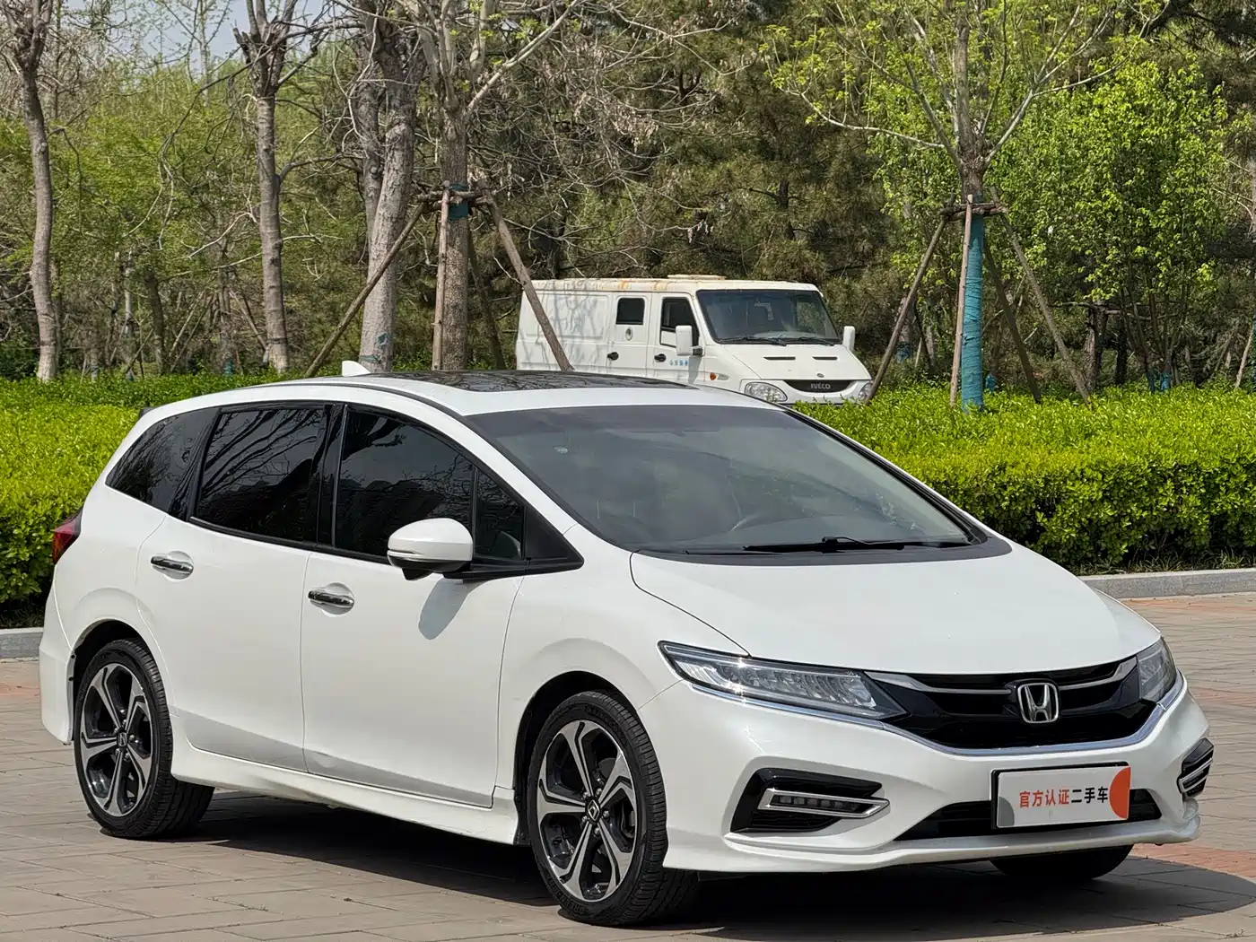 Honda Jade 2017 210TURBO CVT Luxury Edition 5-seater фото 3