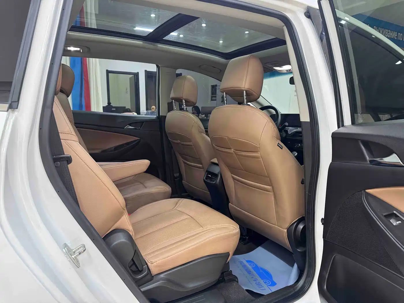 Buick GL6 2021 323T Mild Hybrid Connected Luxury фото 9