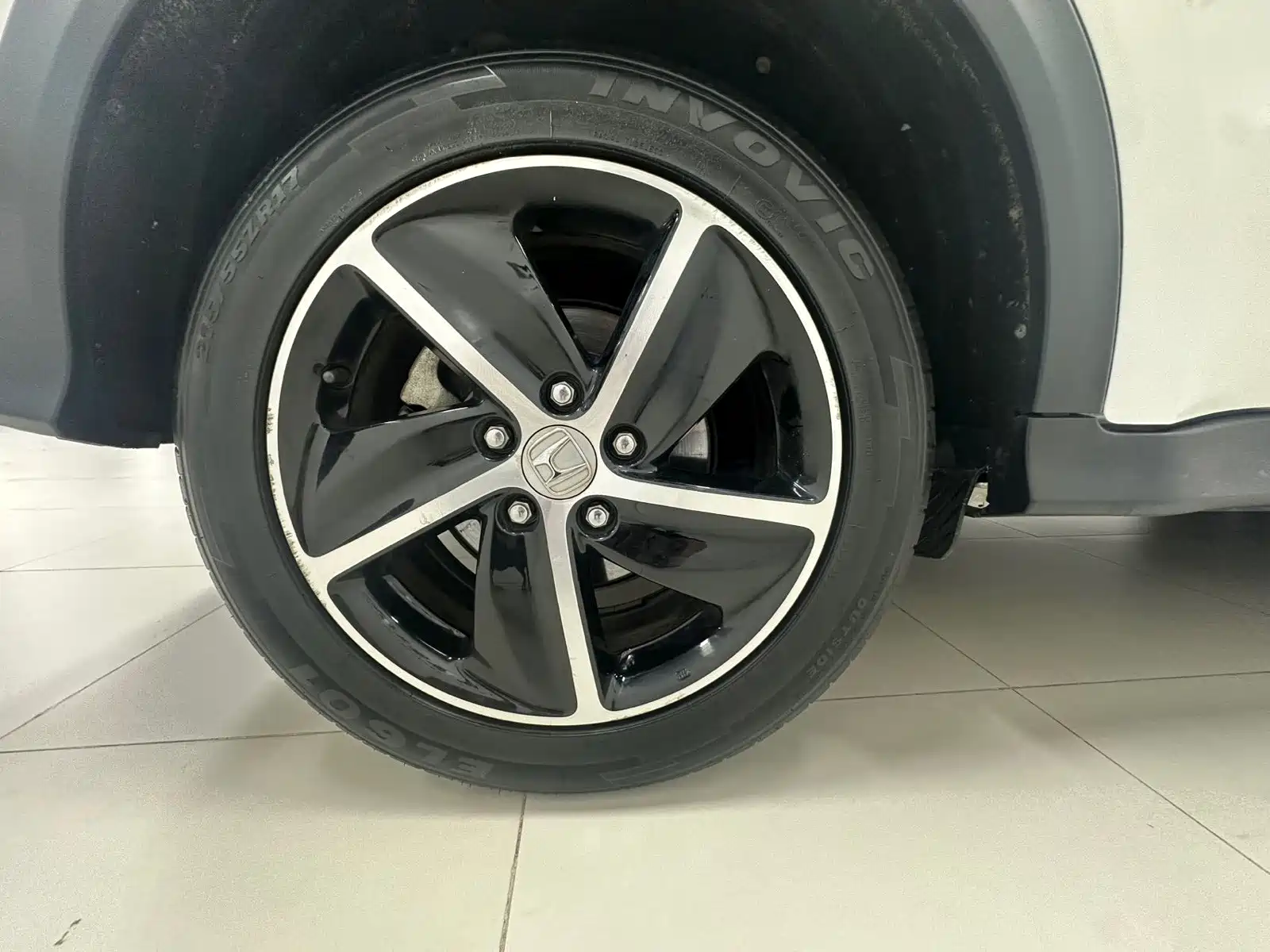 Photo 13 - Honda Vezel