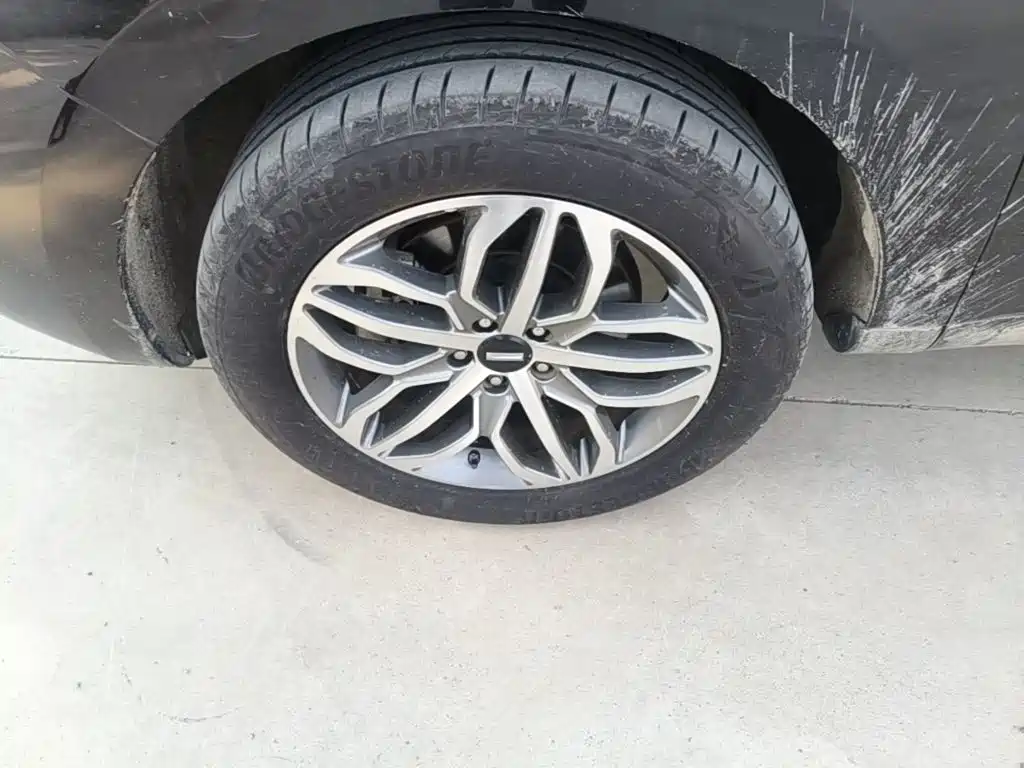 WEY VV5 2017 2017 2.0T Super Luxury Model