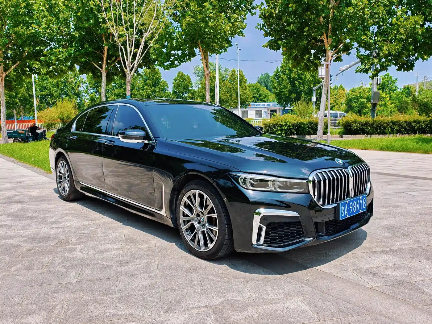 Photo 8 - BMW 7 Series