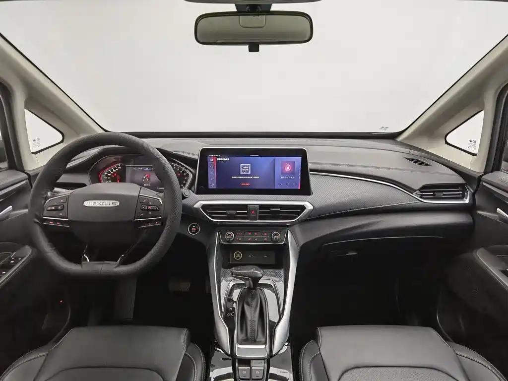 SAIC Maxus Maxus G50 2020 2019 1.5T Automatic Luxury Edition China V