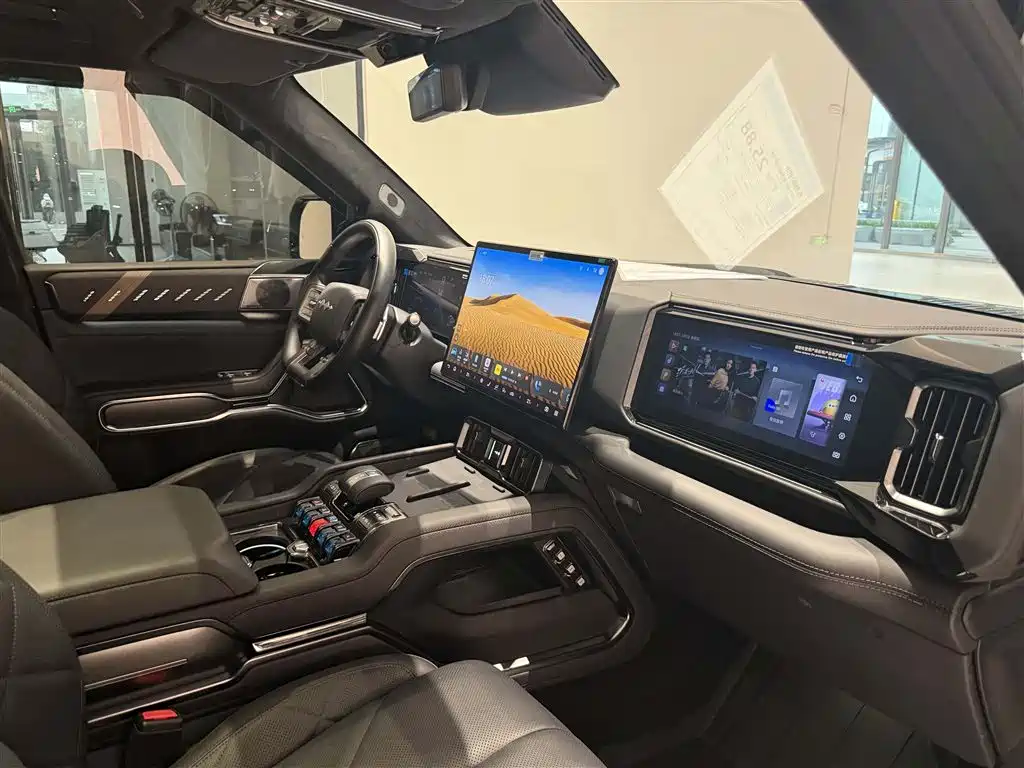 Fang Cheng Bao Leopard 8 2025 2025 Zhiyong Flagship 6-Seater