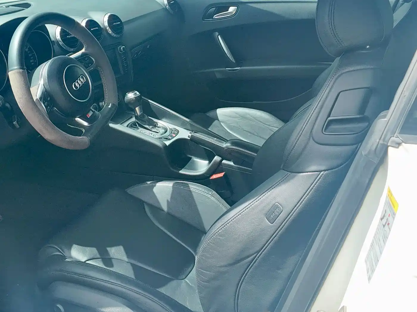 Audi TT 2011 2011 TT Coupe 2.0TFSI quattro