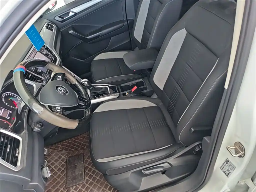 Volkswagen T-ROC 2020 280TSI DSG FWD Elite фото 15