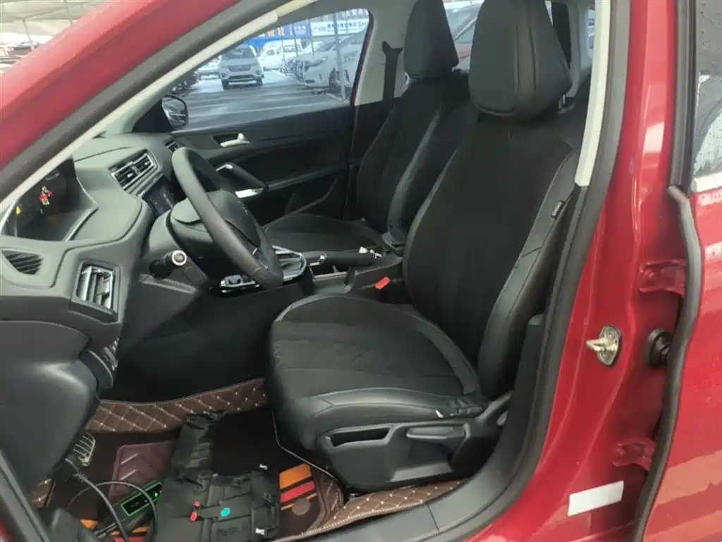 Peugeot 308 2016 230THP Automatic Luxury фото 15