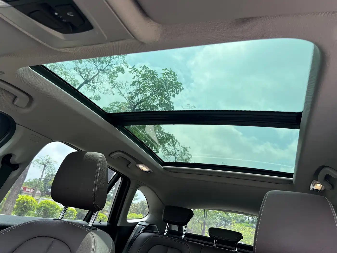 BMW X1 2020 sDrive25Li Leading Model фото 14