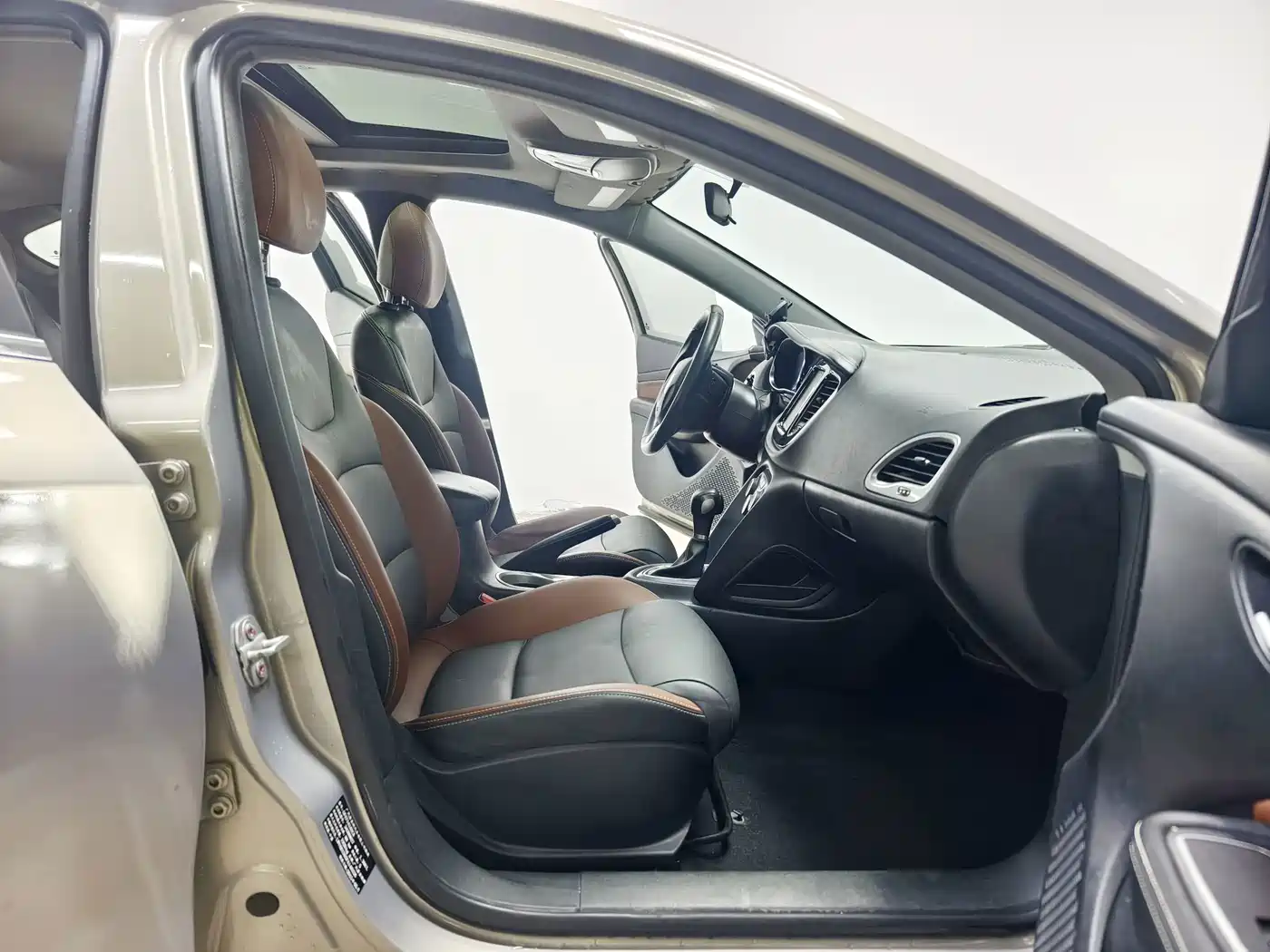 Fiat Viaggio 2015 2015 1.4T Auto Sport Edition