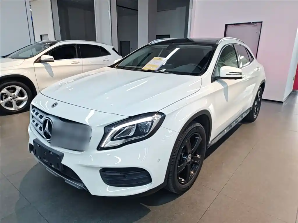 Mercedes-Benz GLA 2019 GLA 200 Fashion фото 2