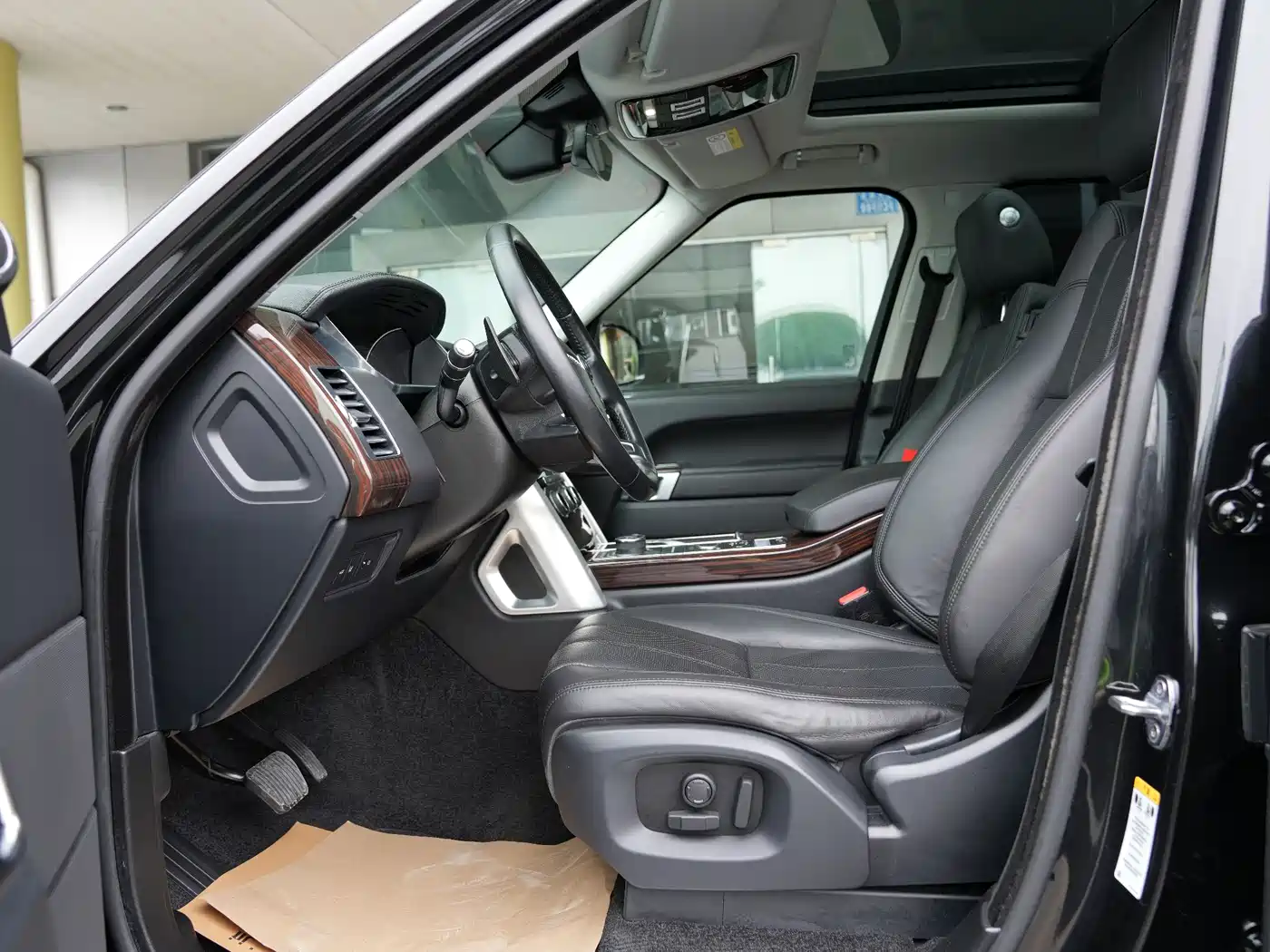Land Rover Range Rover 2016 3.0 SC V6 Vogue фото 5