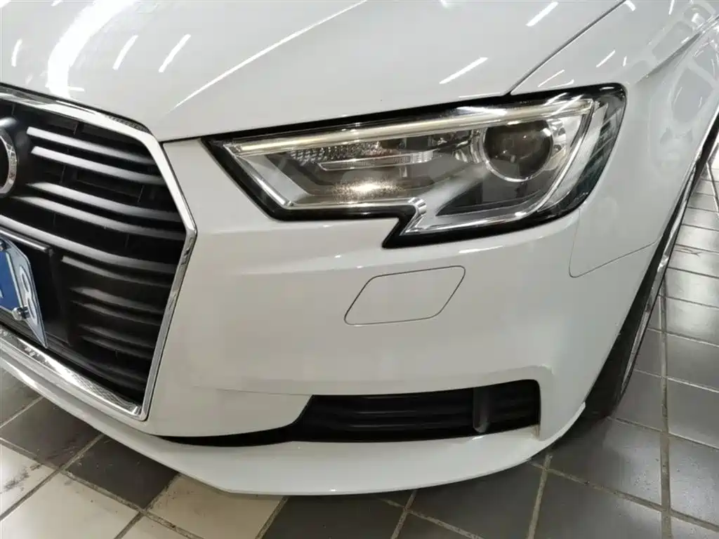 Audi A3 2017 Sportback 35 TFSI Progressive фото 24